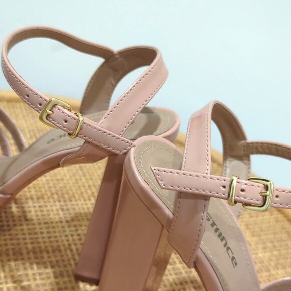 Constance Brazilian Platform Sandals Shiny Heels Lt Pink Beige Women's Size 7 - Picture 5 of 8